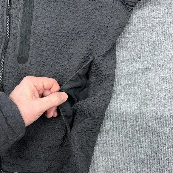 Nike Jacket Mens M Gray Black Sportswear‎ Tech Essentials Lined Woven Hoodie